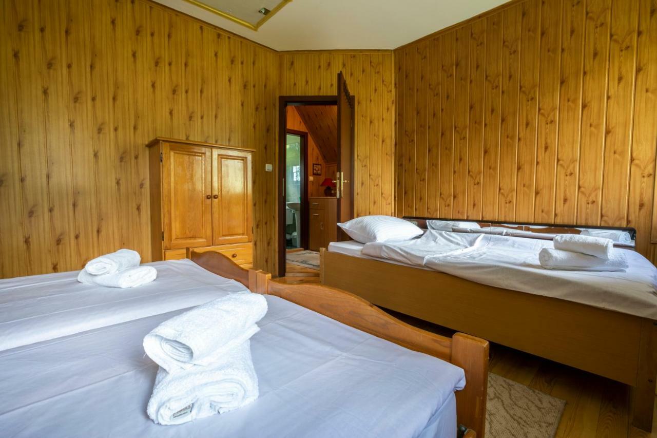 Guest House Holiday Zabljak  Ngoại thất bức ảnh